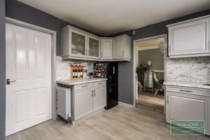 Photo 13- click for photo gallery